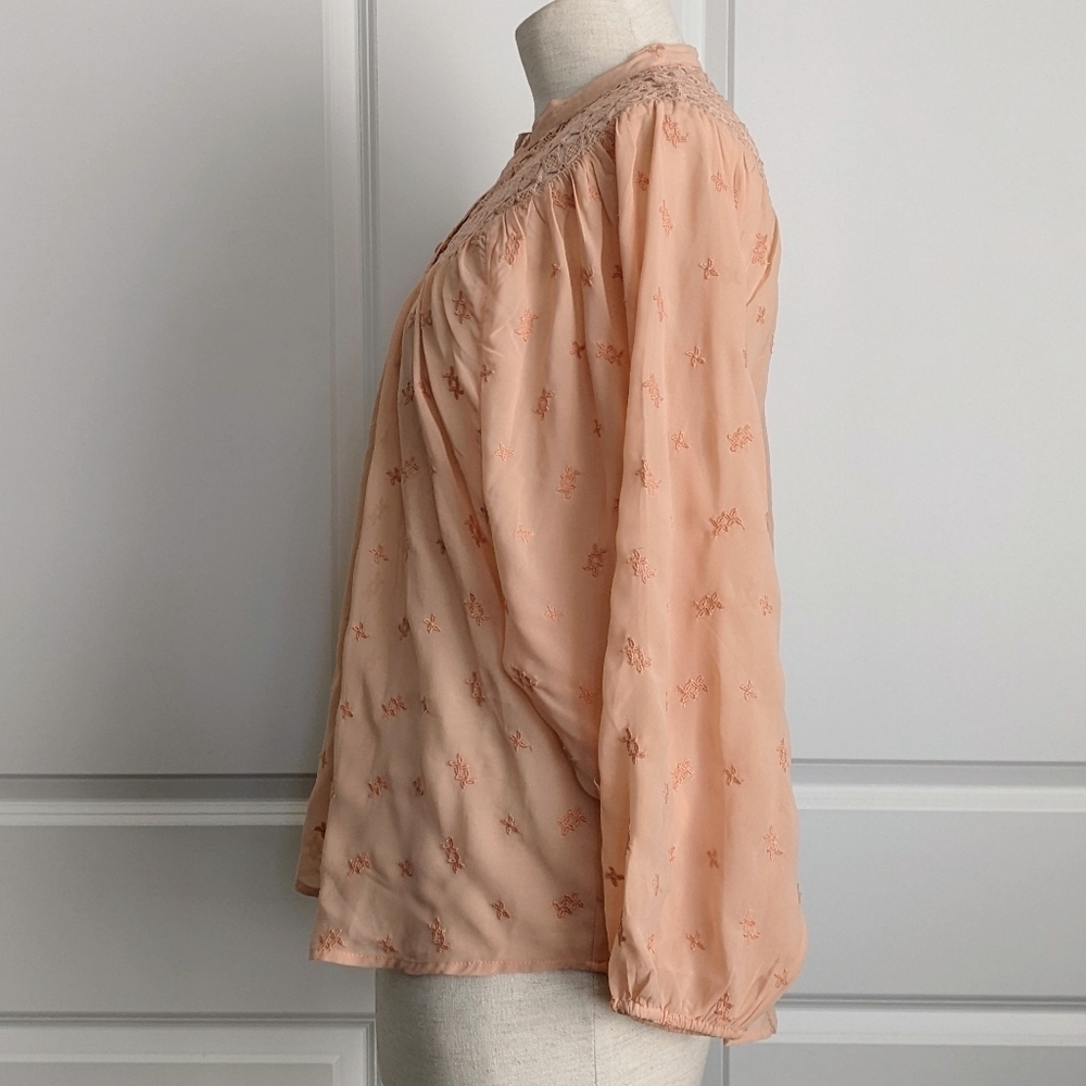 Lucky Brand Blouse Embroidered Semi-Sheer Lace Button Front Rose Tan S/M NWT - Picture 10 of 14